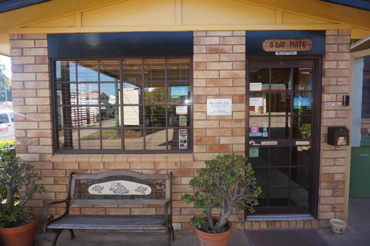 Miles Outback Motel מראה חיצוני תמונה